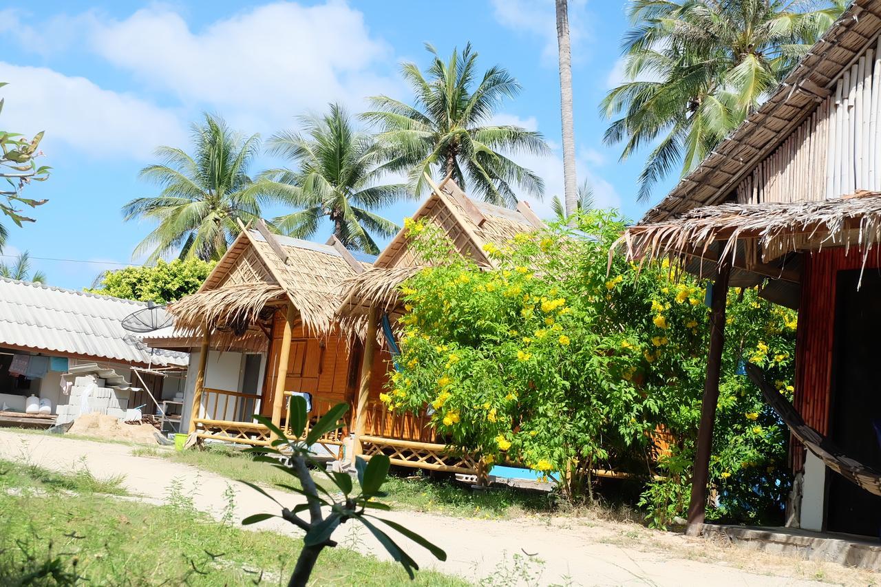 Monkey Bungalow Ko Lanta Buitenkant foto